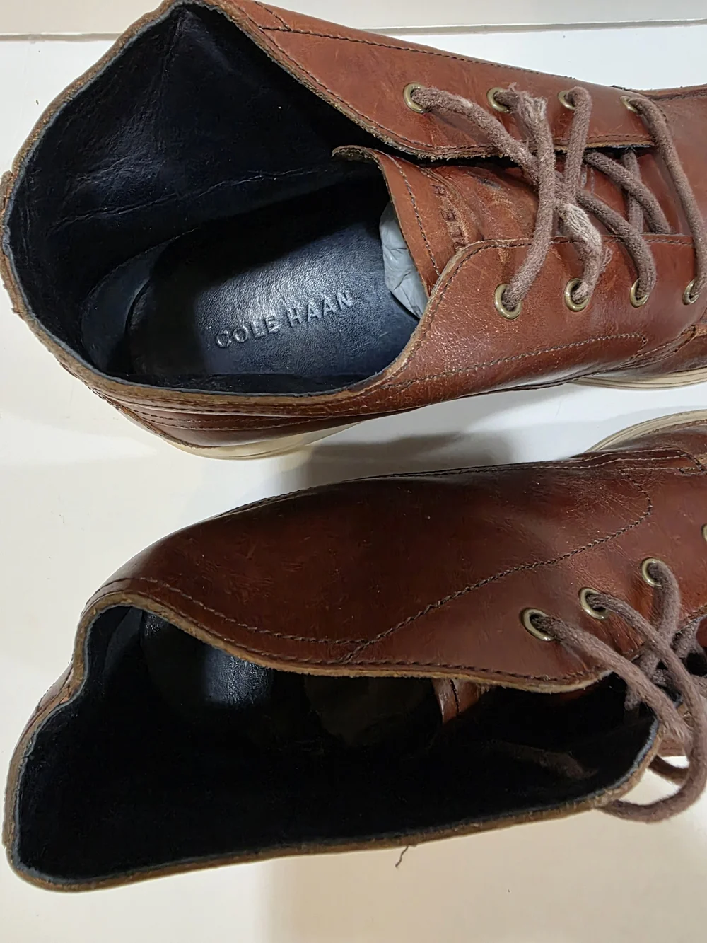 Cole Haan outfits chukkas